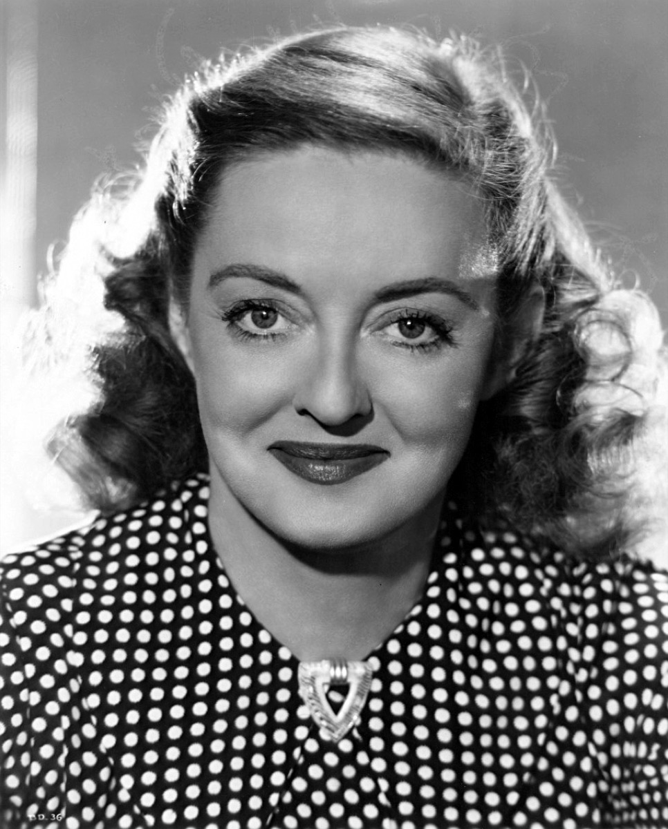 Bette Davis: Polka-dot blouse and brooch