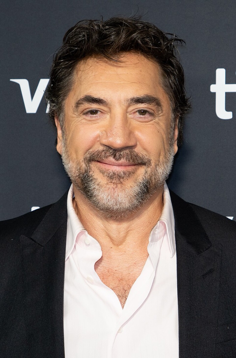 Javier Bardem: Black blazer and open white shirt