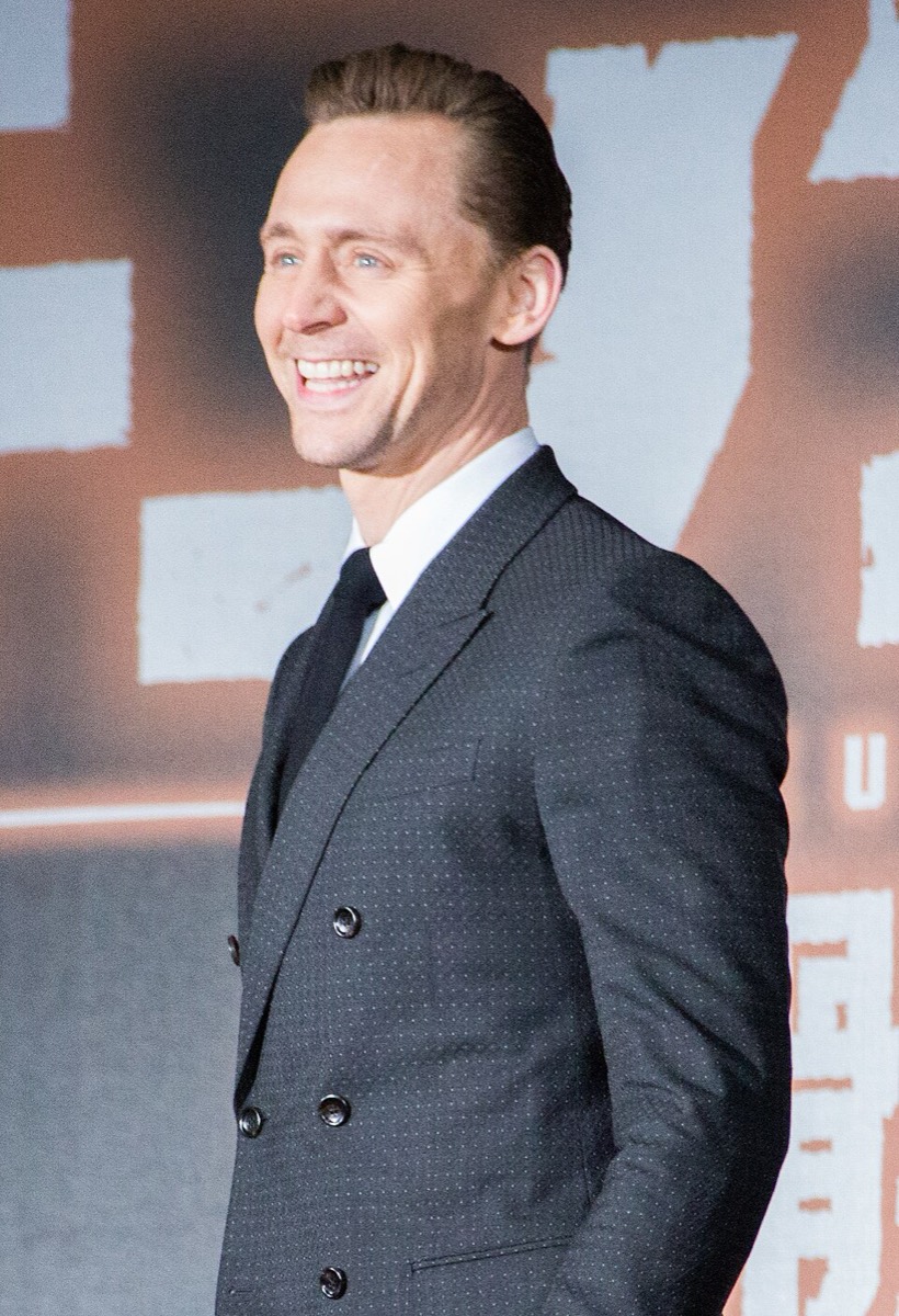 Tom Hiddleston: Grey check double-breasted suit